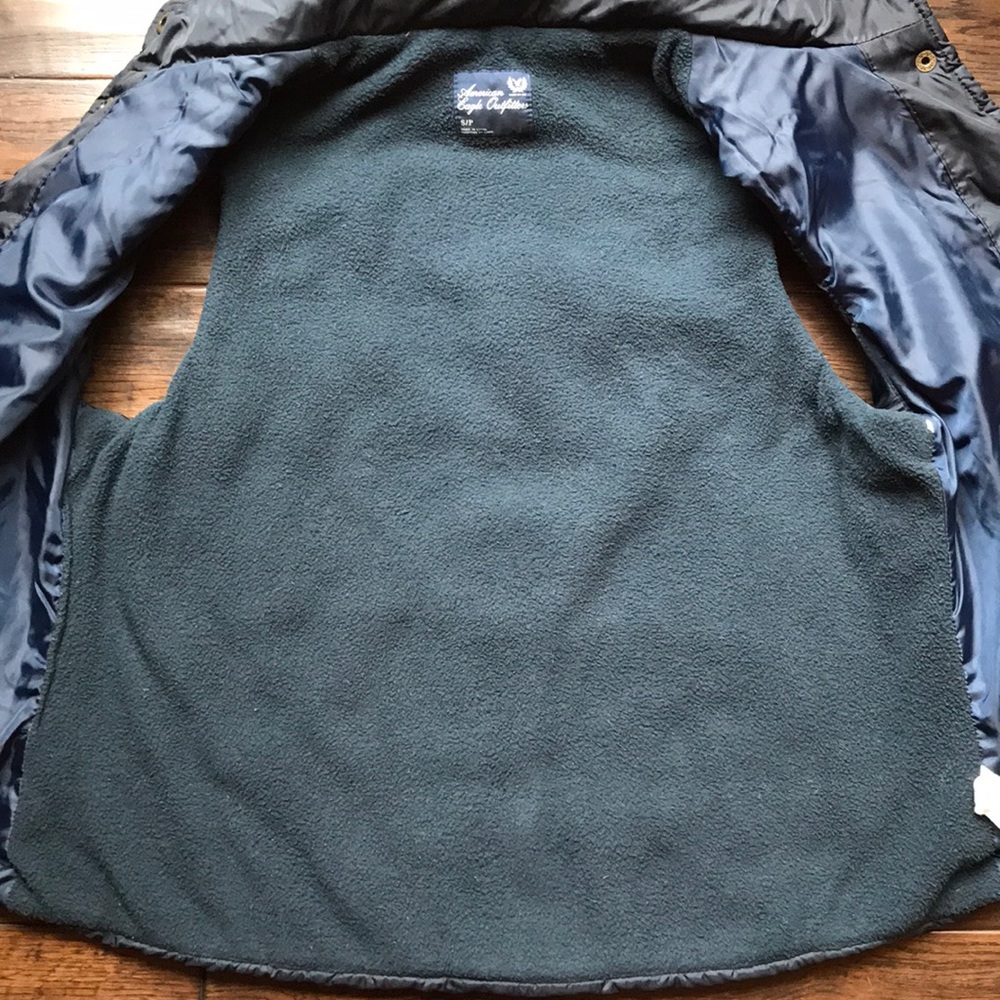 American Eagle navy blue puffer vest button up - Picture 2 of 7